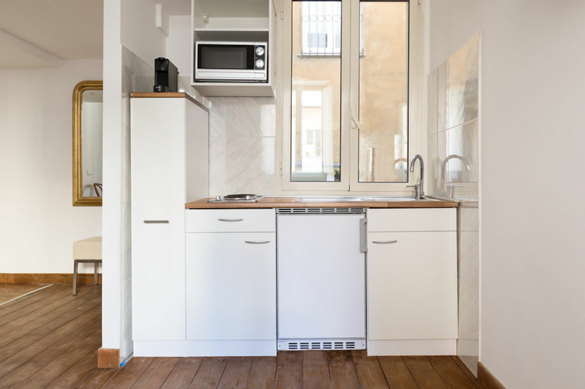 Apartment Charming 1br In Trevi By Sonder *